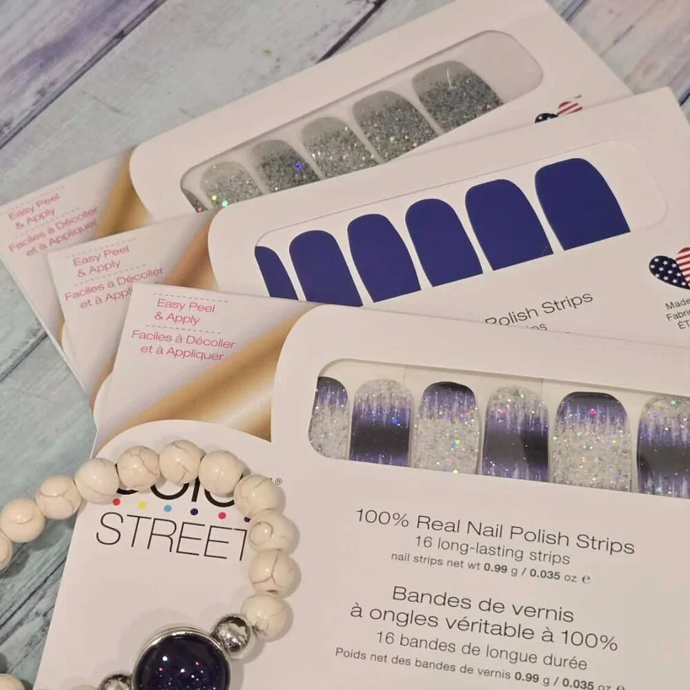 Color Street Winter Blue Press on Nail Design Bracelet bundle